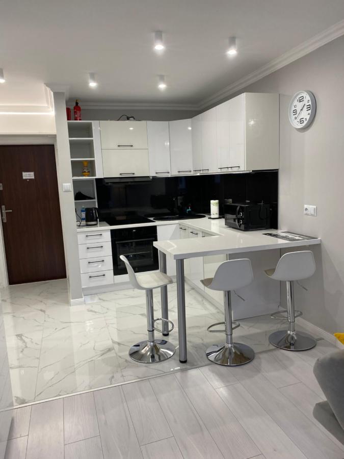 Elegancki Apartament W Sercu Warszawy Warsaw Exterior photo