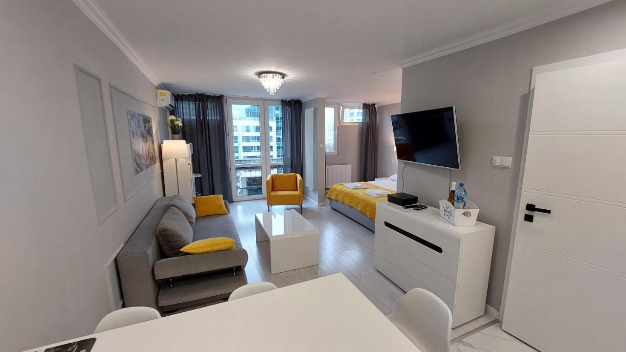 Elegancki Apartament W Sercu Warszawy Warsaw Exterior photo